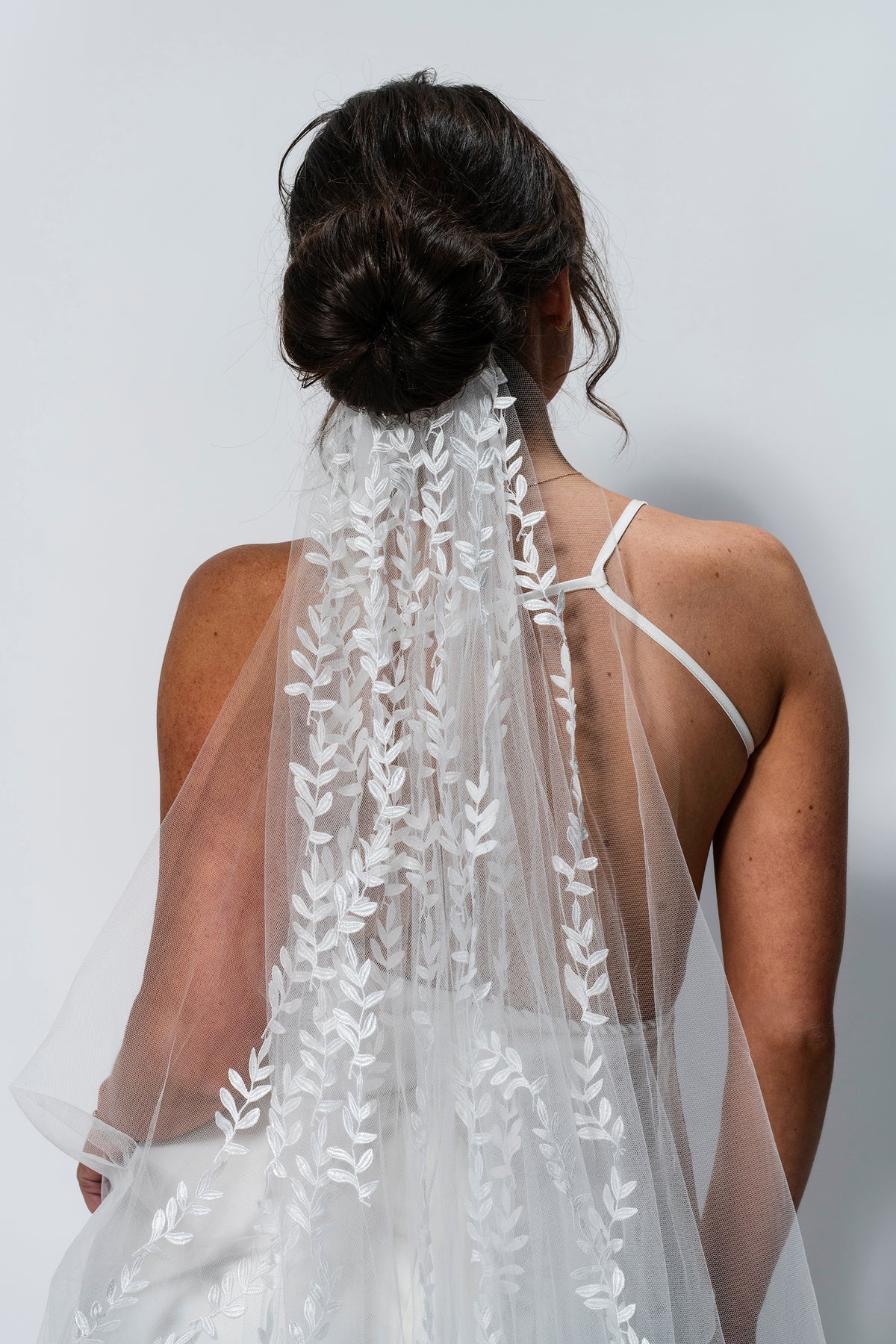 Grecian Leaf Veil
